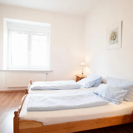 Wilhelma Strandallee 146 Wilhelma 2